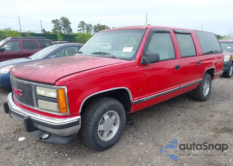 1992 GMC Suburban C1500 из США, поврежденный, VIN 1GKEC16K9NJ722021